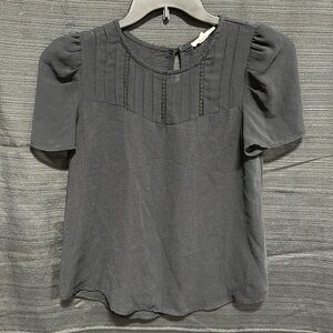 Mine brand women’s black polyester puffy sleeve top‎ / size S / box 13-25